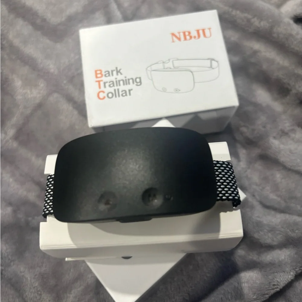 Bark Collar for Dogs,Rechargeable Anti Barking Training Collar‎ (Black)